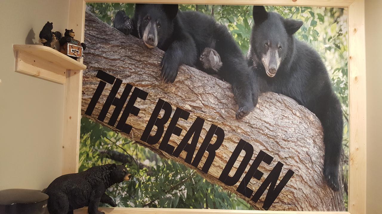 Bear Cove Inn Saint Ignace Ngoại thất bức ảnh